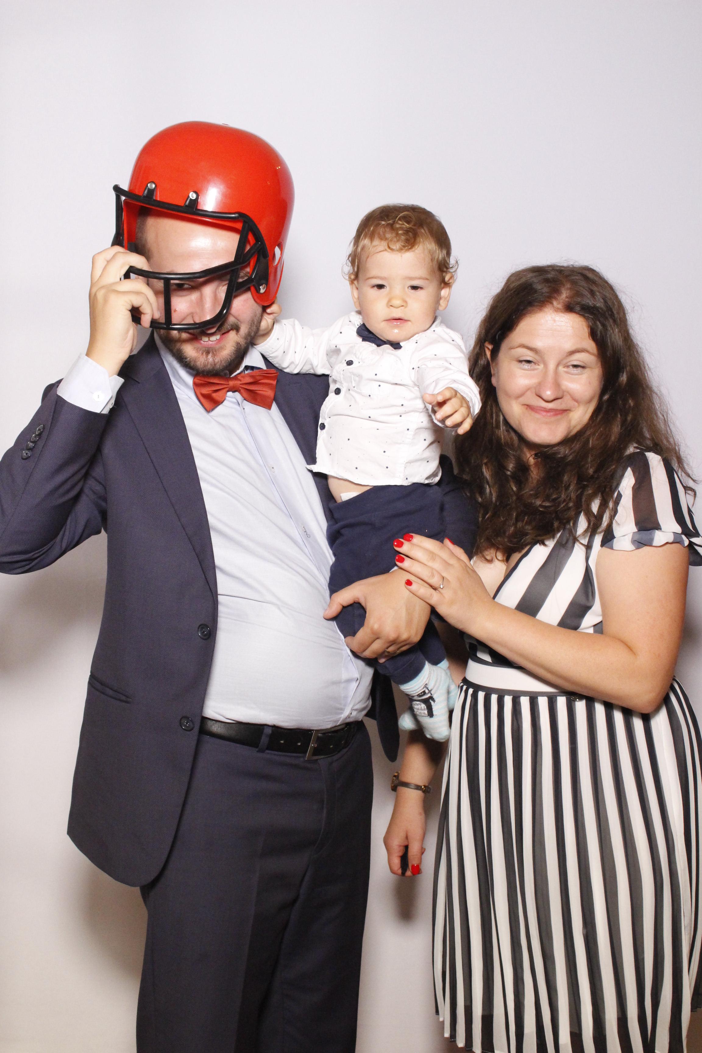 Kate & Dave's Wedding | View more photos from the event at gallery.myphotoboothexperience.co.uk/u/MyPhotoBoothExperienceLtd/Kate-Daves-Wedding